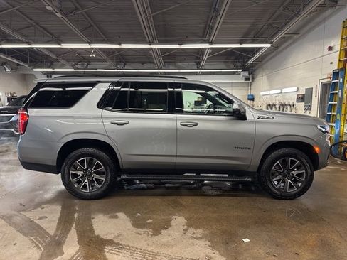 Used 2023 Chevrolet Tahoe Z71 w/ Luxury Package image 7