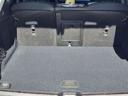 New 2026 Volvo XC60 T8 Plus w/ Protection Package Premier image 20