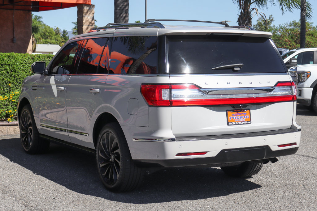 Used 2021 Lincoln Navigator Reserve AWD/4WD image 6