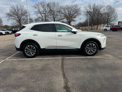 Used 2024 Buick Envision Preferred image 8