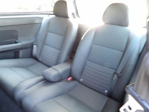 Used 2012 Volvo C30 FWD image 12
