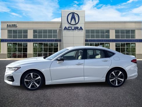 Certified 2025 Acura TLX w/ Technology Package image 2