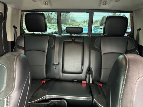 Used 2023 RAM 2500 Laramie image 25