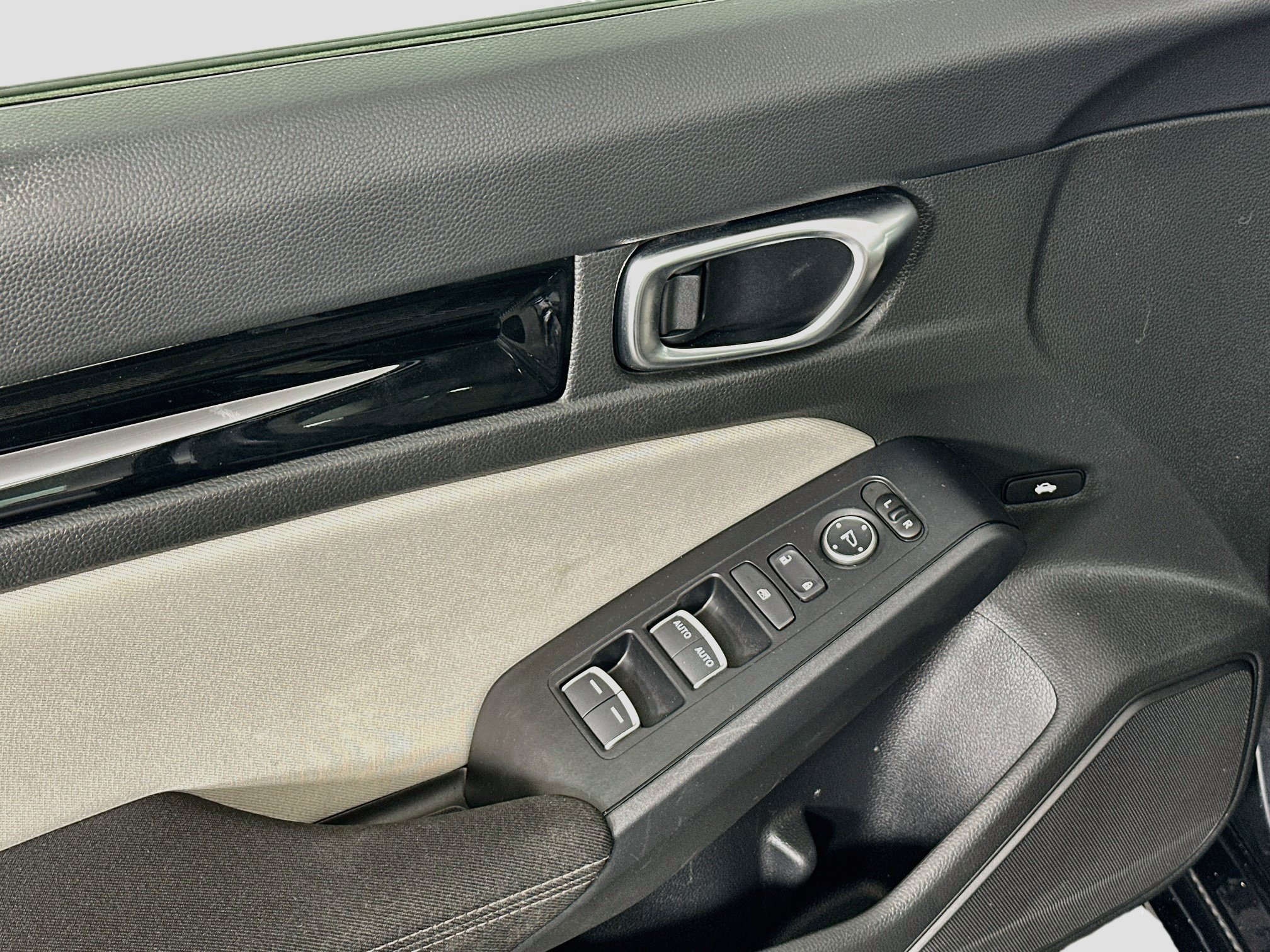 Used 2024 Honda Civic EX image 15