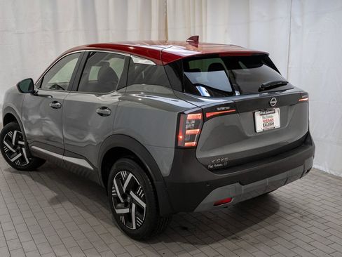 Certified 2025 Nissan Kicks SV image 4