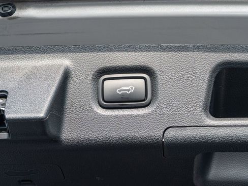 Used 2021 Hyundai Santa Fe Limited image 11