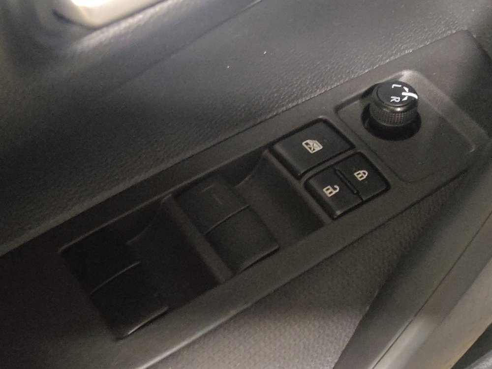 Used 2021 Toyota Corolla LE FWD image 27