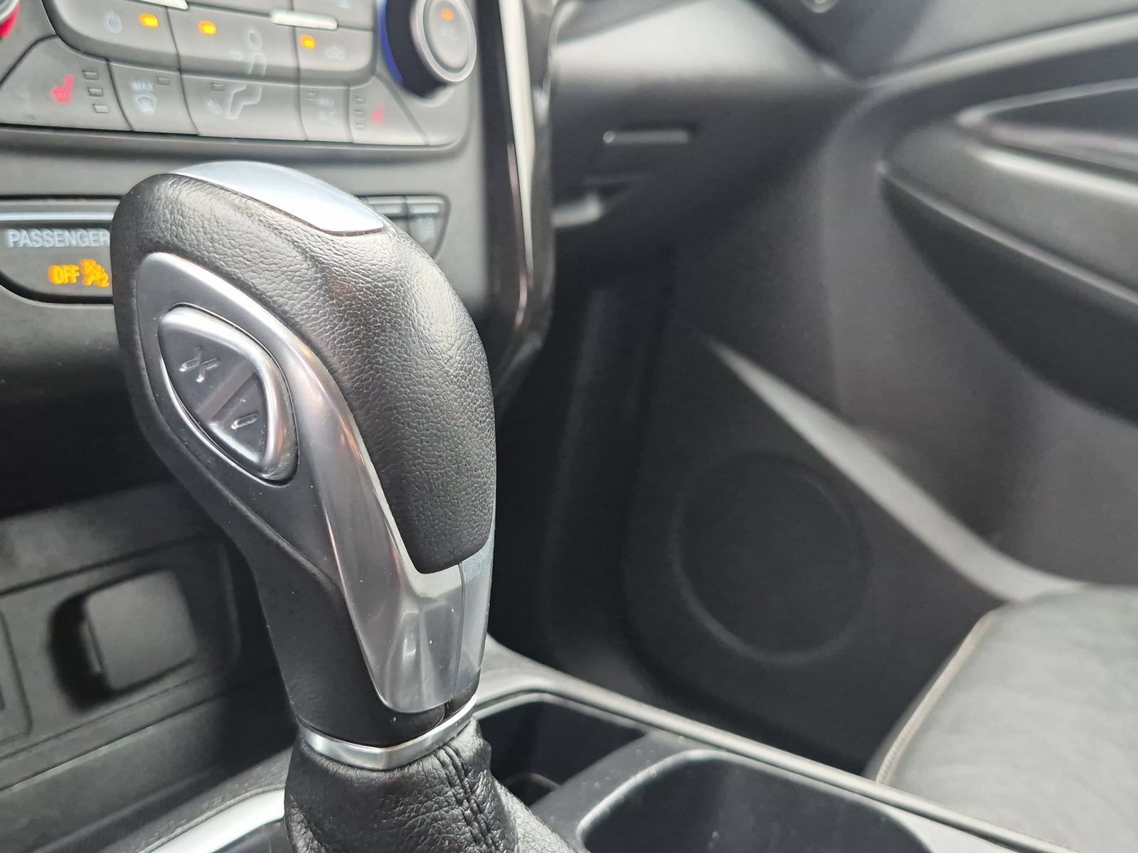 Used 2019 Ford Escape Titanium AWD/4WD image 27