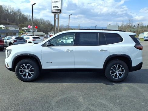 New 2026 GMC Acadia AT4 w/ Luxury Package image 2