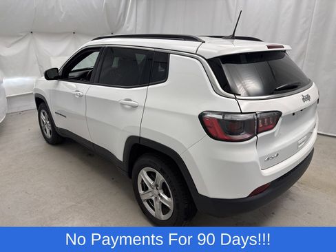 Used 2023 Jeep Compass Latitude image 5