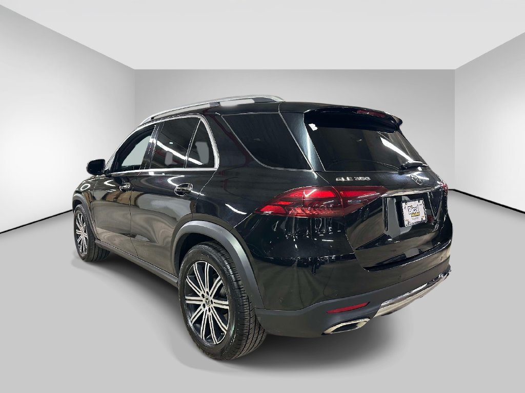 Used 2025 Mercedes-Benz GLE 350 4MATIC image 3