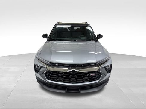 Used 2026 Chevrolet TrailBlazer RS w/ Convenience Package AWD/4WD image 3
