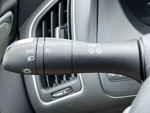 Used 2023 INFINITI Q50 Luxe AWD/4WD image 18