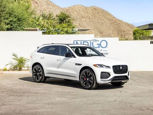 New 2026 Jaguar F-PACE R-Dynamic S image 4