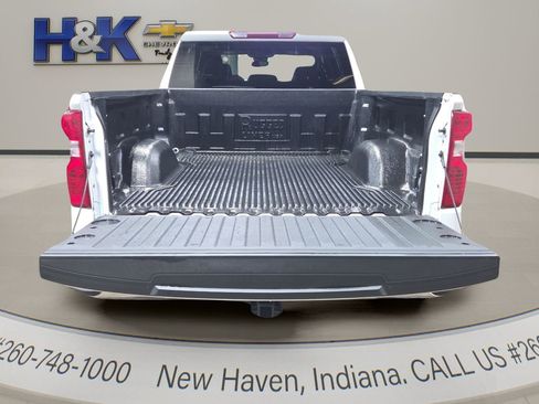 Used 2024 Chevrolet Silverado 1500 LT AWD/4WD image 26