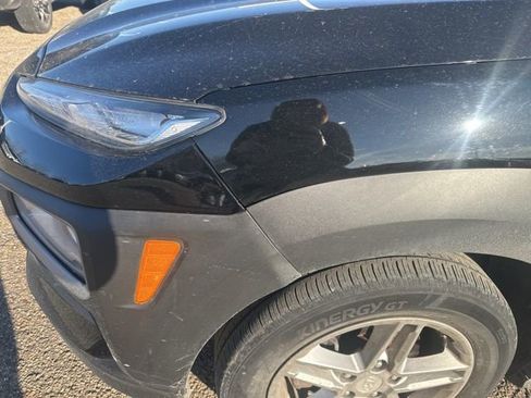 Used 2018 Hyundai Kona SE image 2