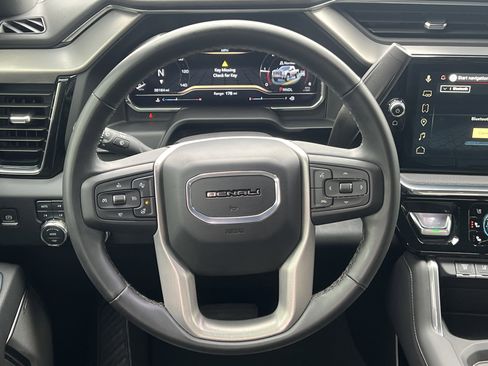 Used 2024 GMC Sierra 2500 Denali w/ Denali Reserve Package image 29