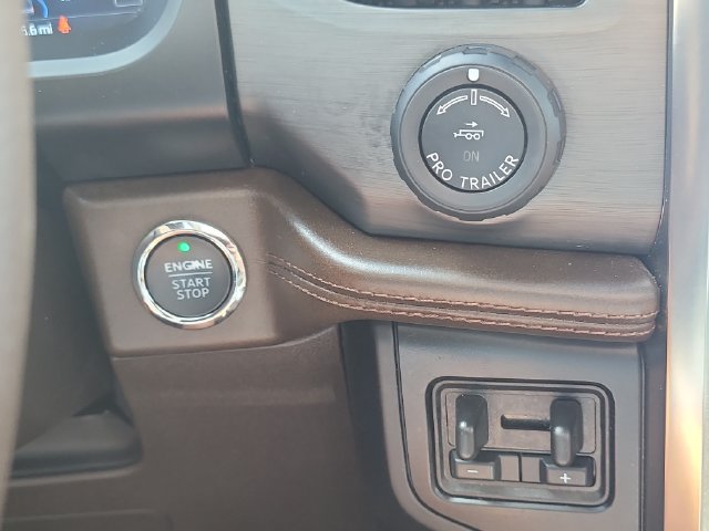 Used 2024 Ford Expedition Max King Ranch AWD/4WD image 32