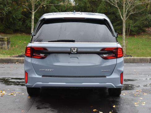 New 2026 Honda Odyssey Sport-L image 7