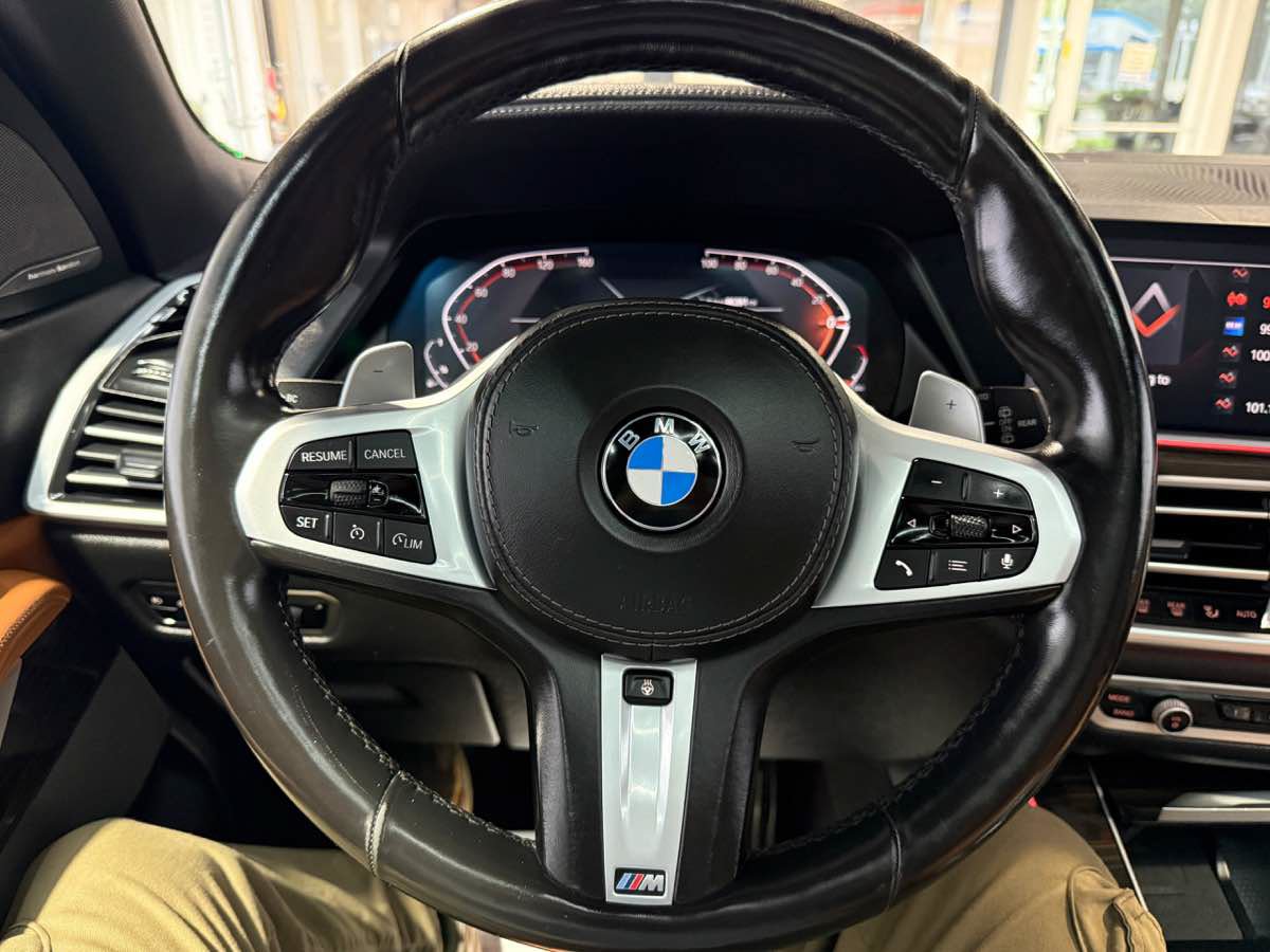 Used 2021 BMW X5 xDrive40i w/ M Sport Package AWD/4WD image 14