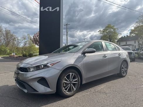 Certified 2023 Kia Forte LXS FWD image 1