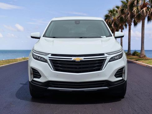 Used 2023 Chevrolet Equinox LT AWD/4WD image 3