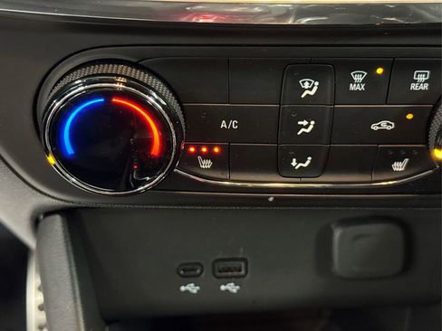 Used 2024 Buick Encore GX Preferred w/ Comfort Package image 30