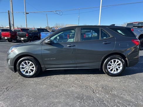 Used 2020 Chevrolet Equinox LS image 8