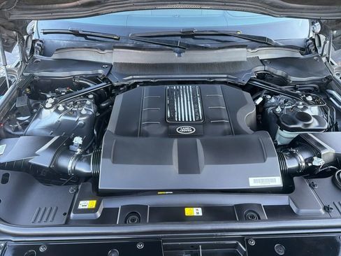 Used 2018 Land Rover Range Rover Long Wheelbase Supercharged image 27