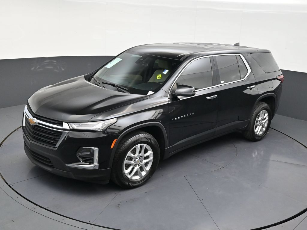 Used 2024 Chevrolet Traverse LS FWD image 9