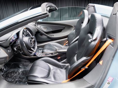 Used 2020 McLaren 600LT Spider image 49