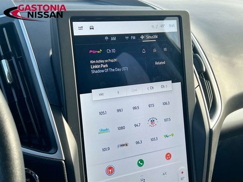 Used 2024 Ford Edge SEL image 17