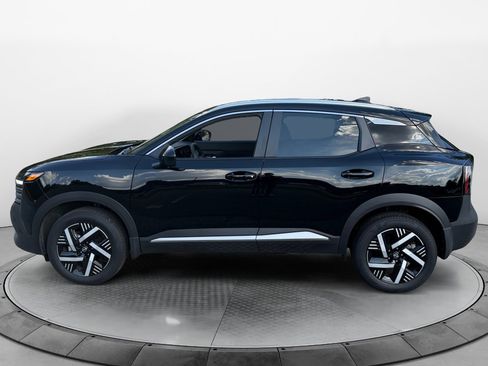 Certified 2026 Nissan Kicks SV w/ SV Premium Package FWD image 4