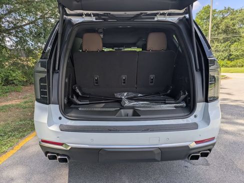 New 2026 Chevrolet Tahoe High Country AWD/4WD image 32