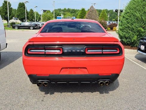 Used 2022 Dodge Challenger GT RWD image 6