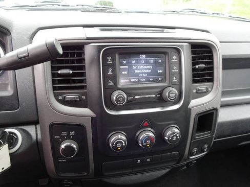 Used 2017 RAM 1500 Express w/ Black Ram 1500 Express Group AWD/4WD image 20