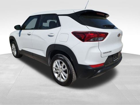 Used 2024 Chevrolet TrailBlazer LS w/ LS Confidence Package image 6