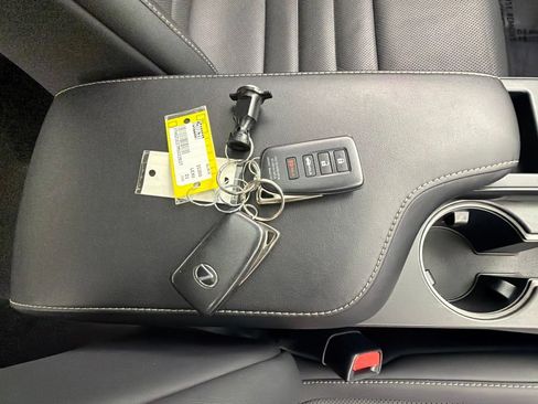 Used 2021 Lexus IS 350 F Sport AWD/4WD image 35