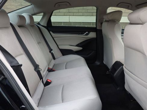 Used 2018 Honda Accord LX image 23