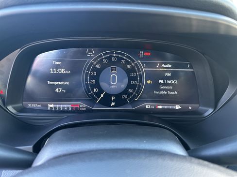 Used 2025 Cadillac CT4 Premium Luxury image 25