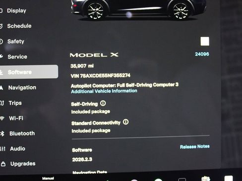 Used 2022 Tesla Model X AWD/4WD image 33