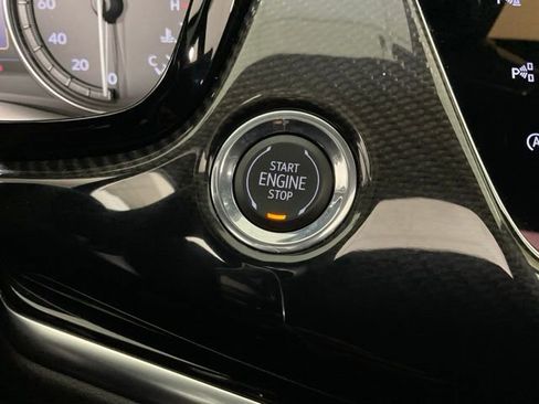 Certified 2024 Cadillac XT6 Sport w/ Technology Package image 17