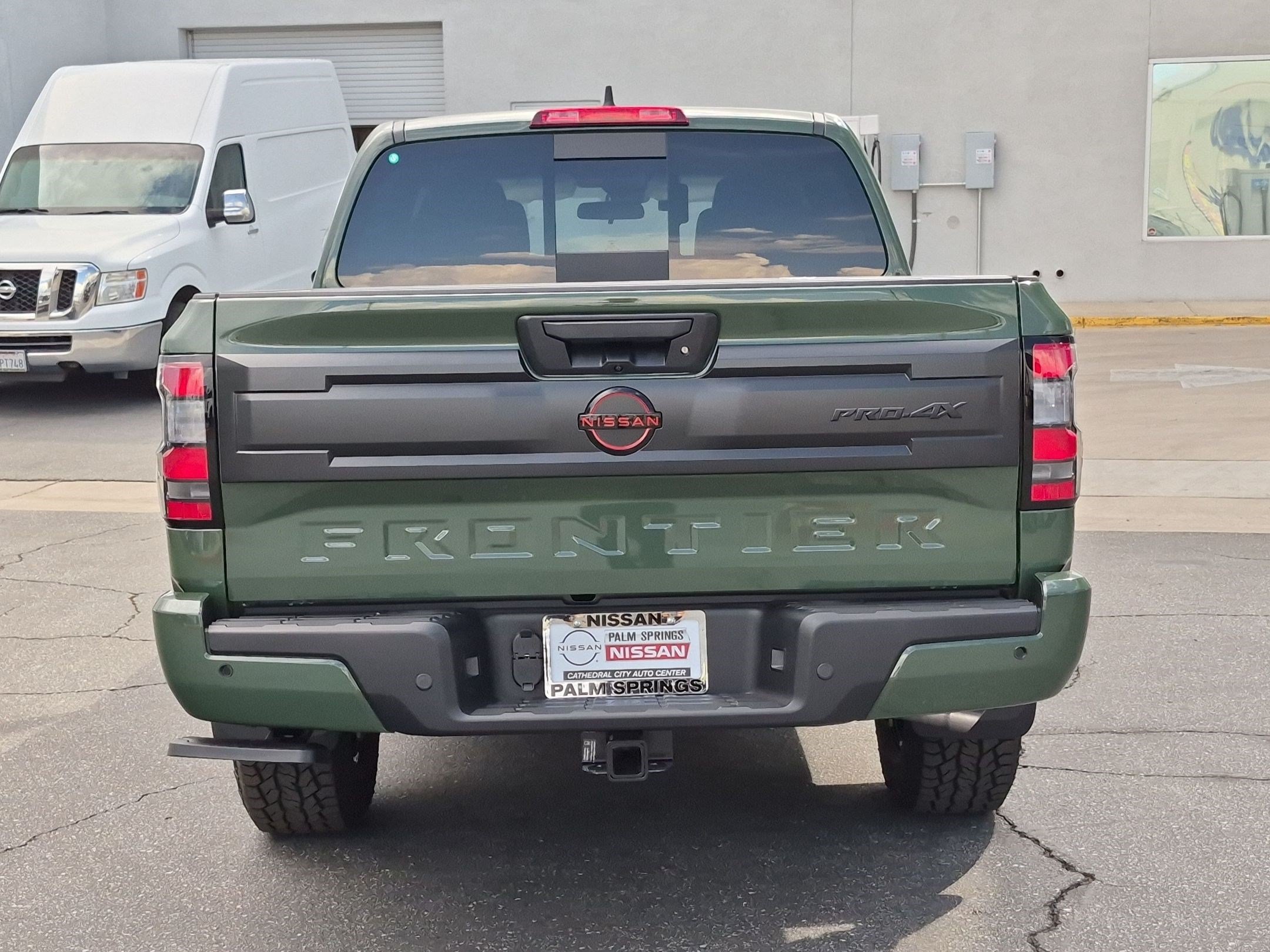 New 2027 Nissan Frontier PRO-4X w/ Tow Package AWD/4WD image 4