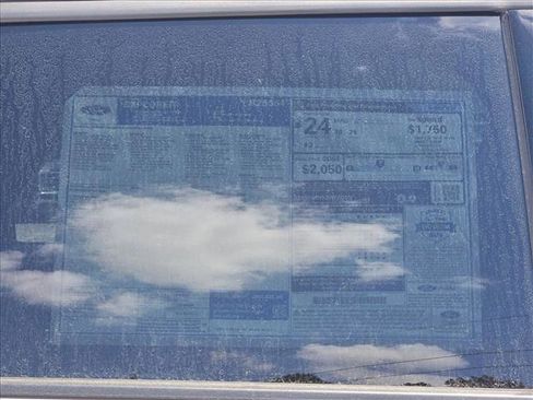 New 2026 Ford Explorer Active RWD image 18