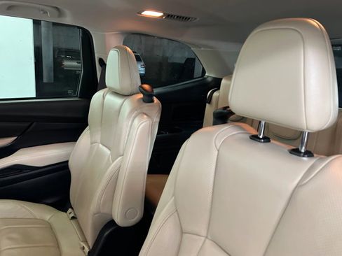 Used 2021 Subaru Ascent Limited image 20