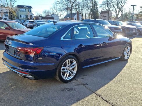 Used 2023 Audi A4 2.0T Premium w/ Convenience Package image 25