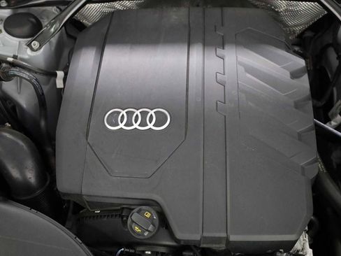 Used 2023 Audi Q5 2.0T Premium w/ Convenience Package image 39