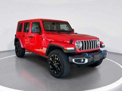 Used 2024 Jeep Wrangler Unlimited Sahara image 1