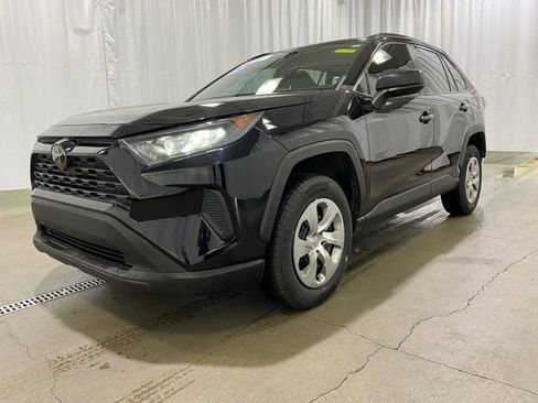 Certified 2021 Toyota RAV4 LE w/ Carpet Mat Package (TMS) image 23