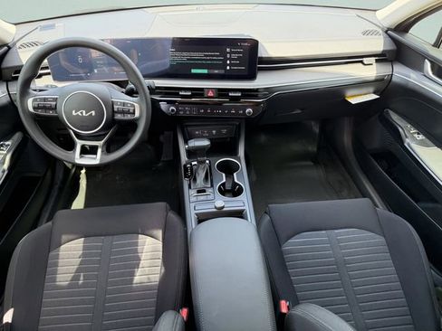 New 2026 Kia K5 LXS FWD image 16